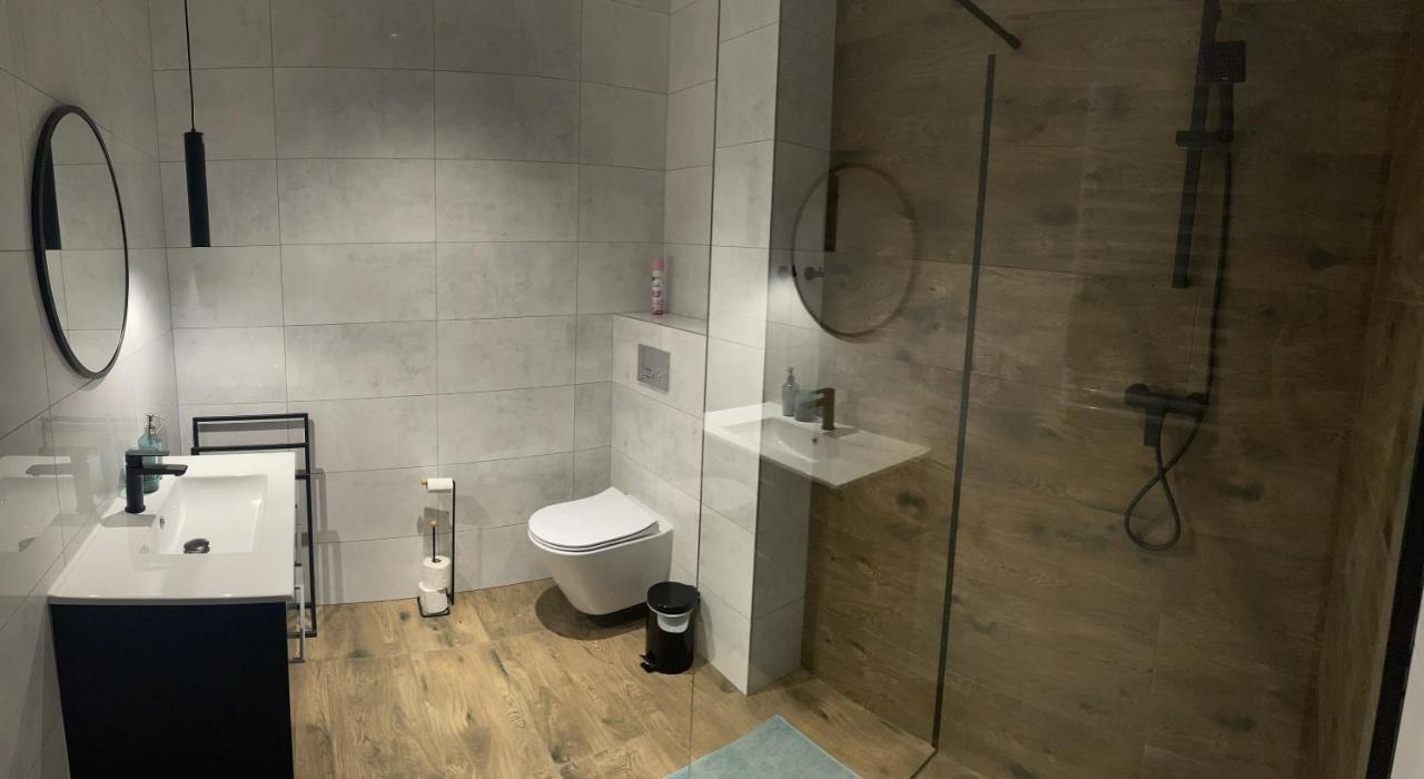 Z Widokiem Apartamenty - Apartamenty Z Widokiem Na Gory I Zewnetrzna Balia Szklarska Poreba Luaran gambar