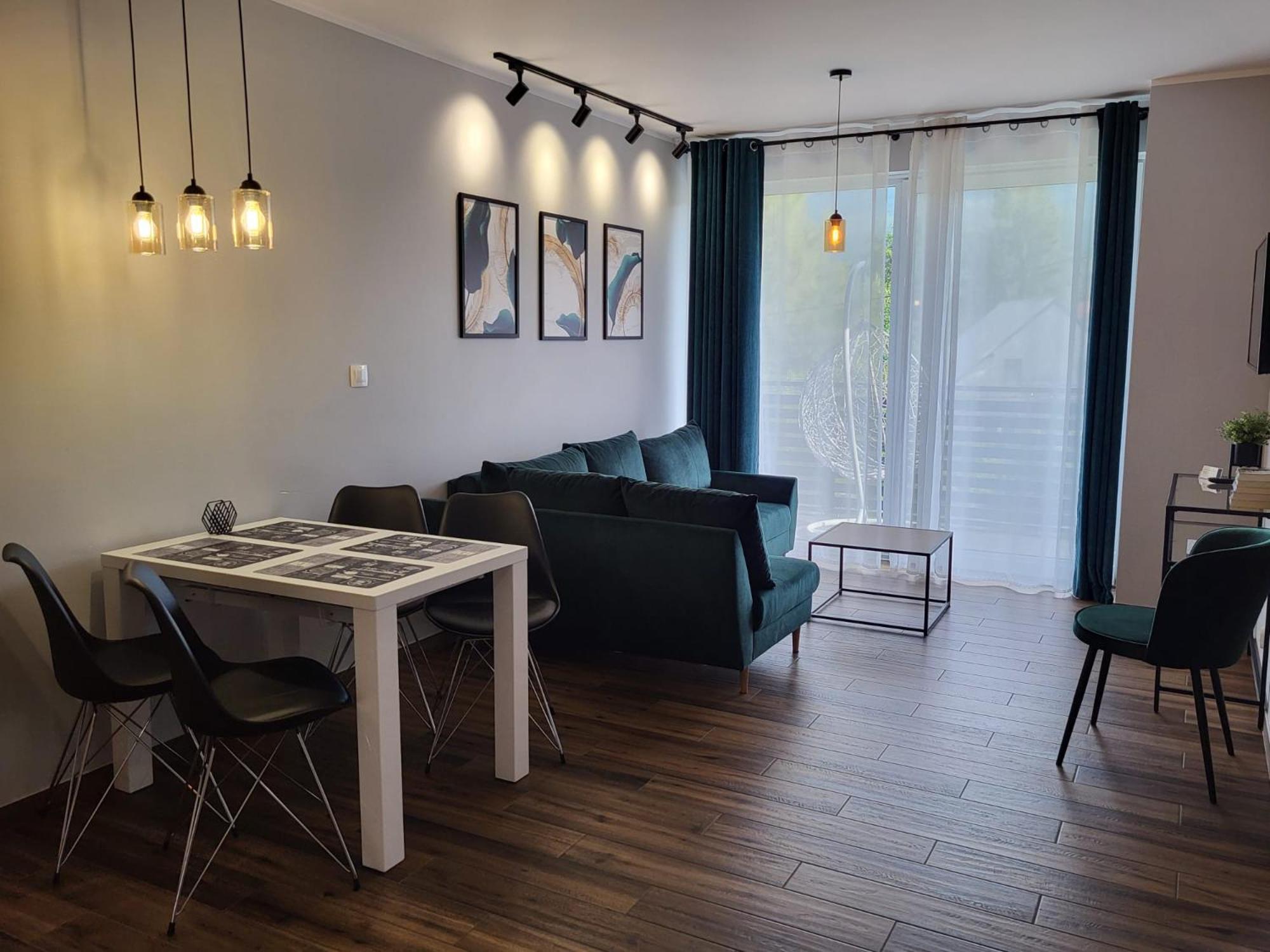 Z Widokiem Apartamenty - Apartamenty Z Widokiem Na Gory I Zewnetrzna Balia Szklarska Poreba Luaran gambar